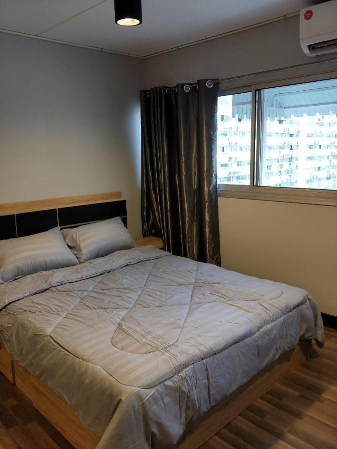 פאק קרט Popular Condo เมืองทองธานี מראה חיצוני תמונה